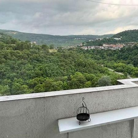 Apartment Enina Veliko Tŭrnovo Eksteriør bilde