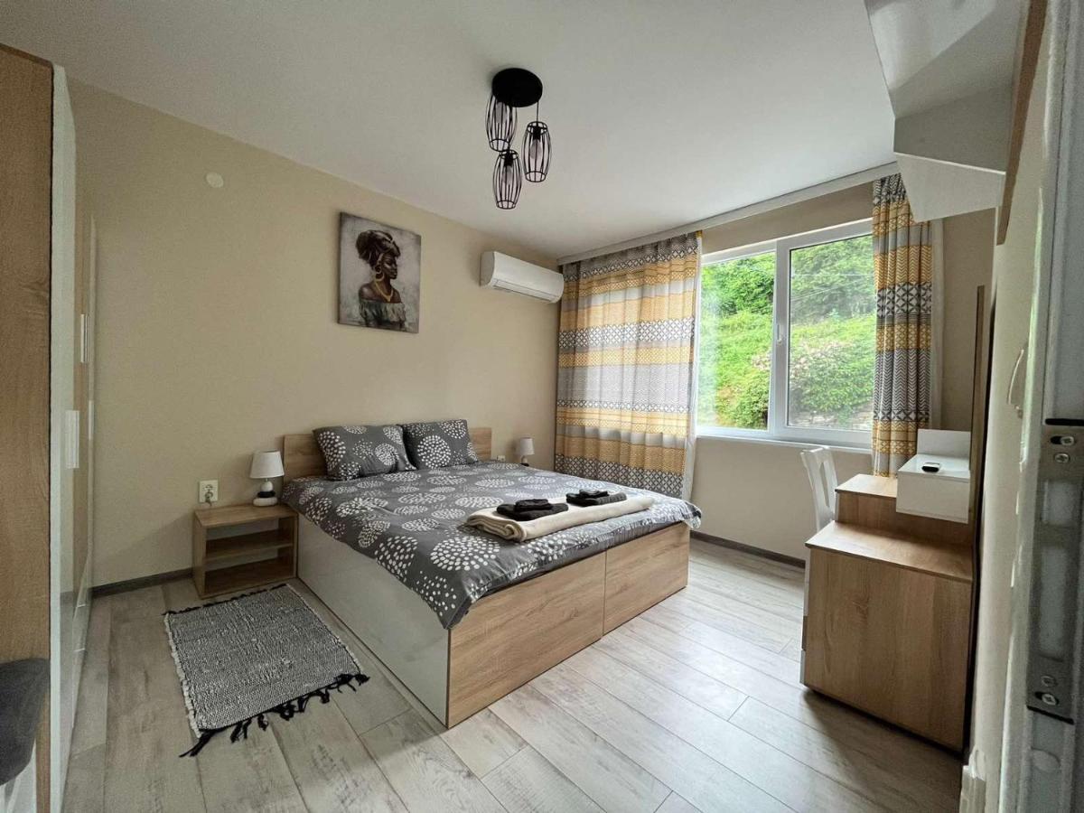 Apartment Enina Veliko Tŭrnovo Eksteriør bilde